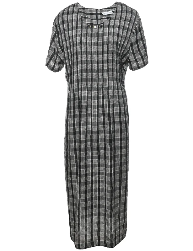 Final Clearance stylish raincoatChecked Dress - L