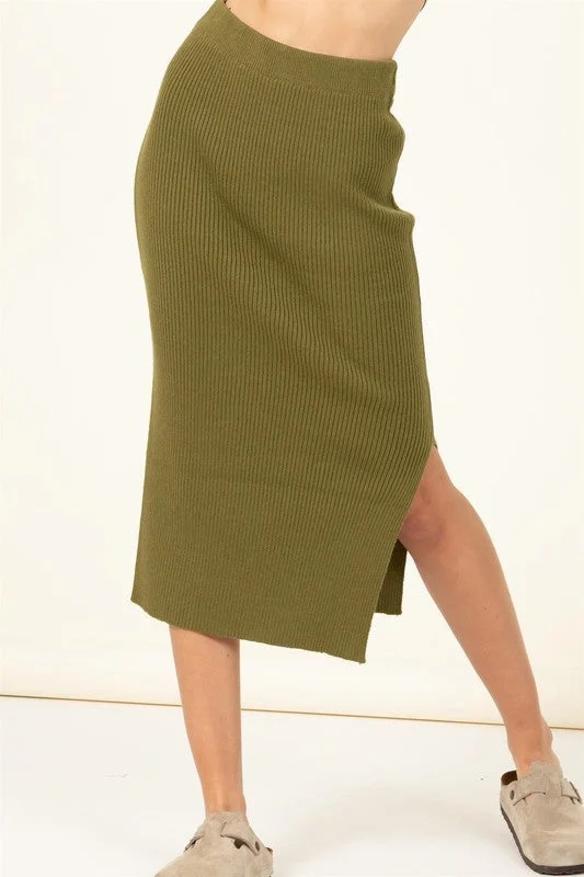 Unmissable Offer vintage-inspired dressFashionista High-Waist Ribbed Midi Skirt
