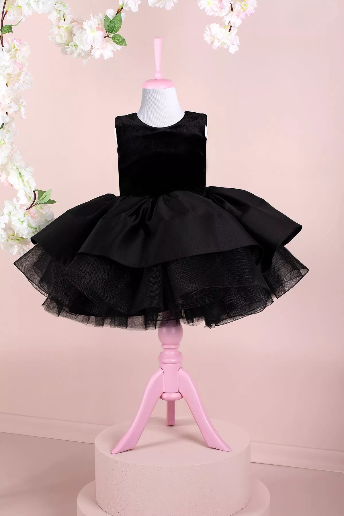 Final Sale backless dressAbigail Black Party Dress