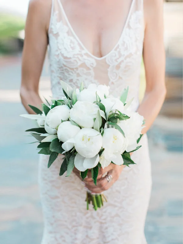 Early Access Mermaid Open Back Wedding Dresses Spaghetti Straps Sweep Train Lace Sexy Bridal Gown JKW180
